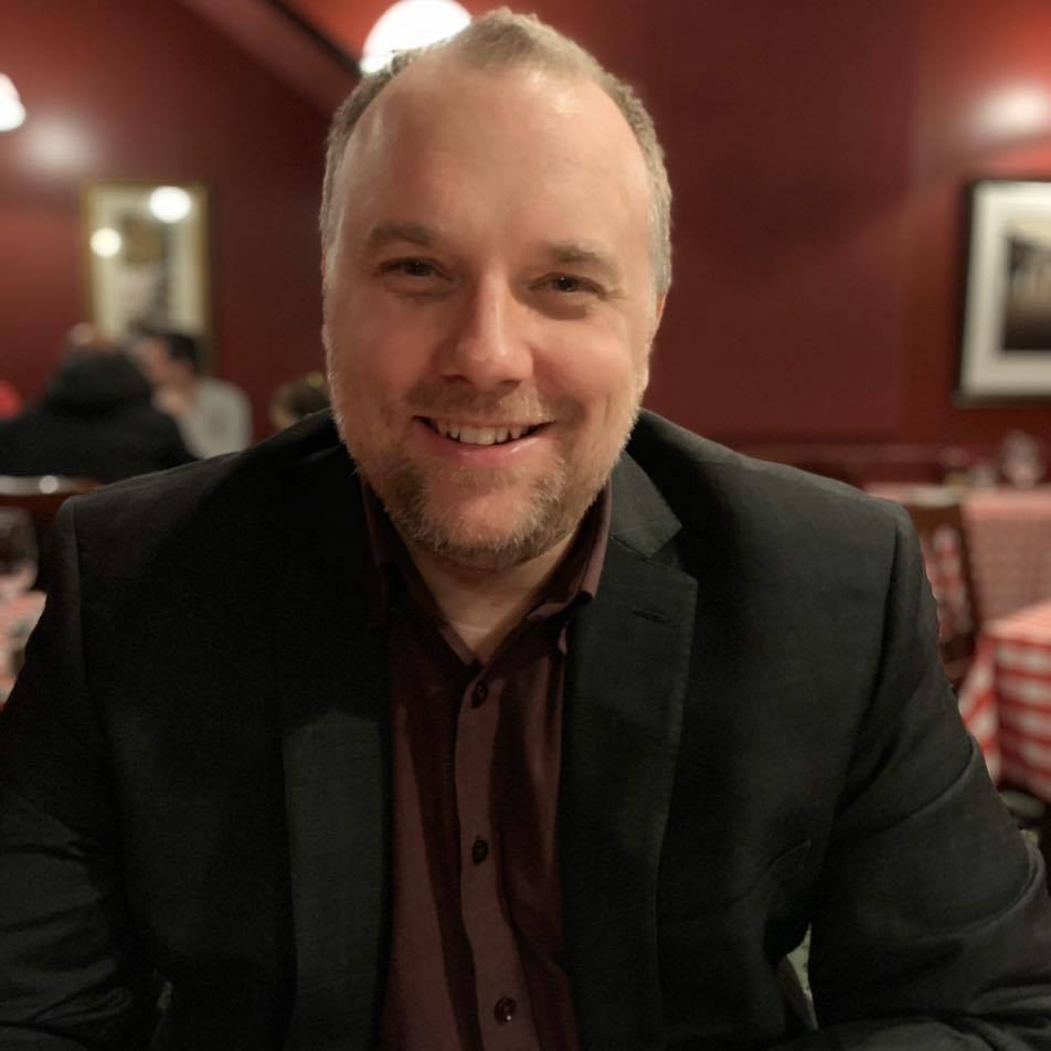 Nathan Drescher Headshot